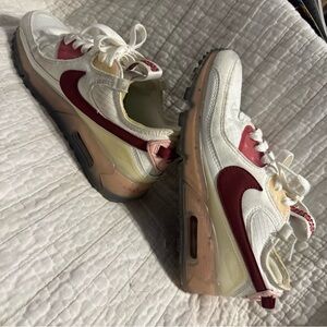 Nike Air Max 90 Terrascape White Pomegranate Women's Sneakers